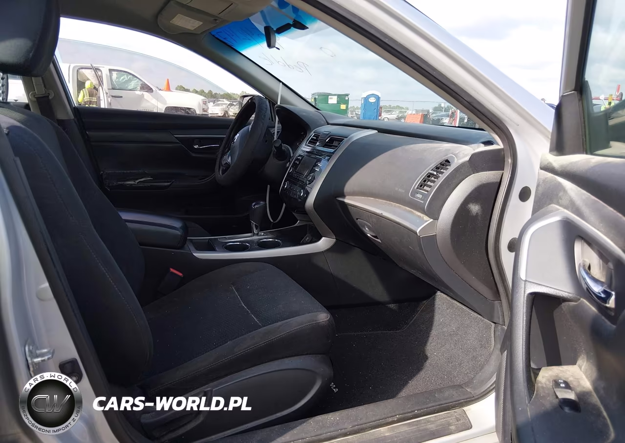2015 Nissan Altima 2.5 S VIN:1N4AL3AP4FN902600 - 5