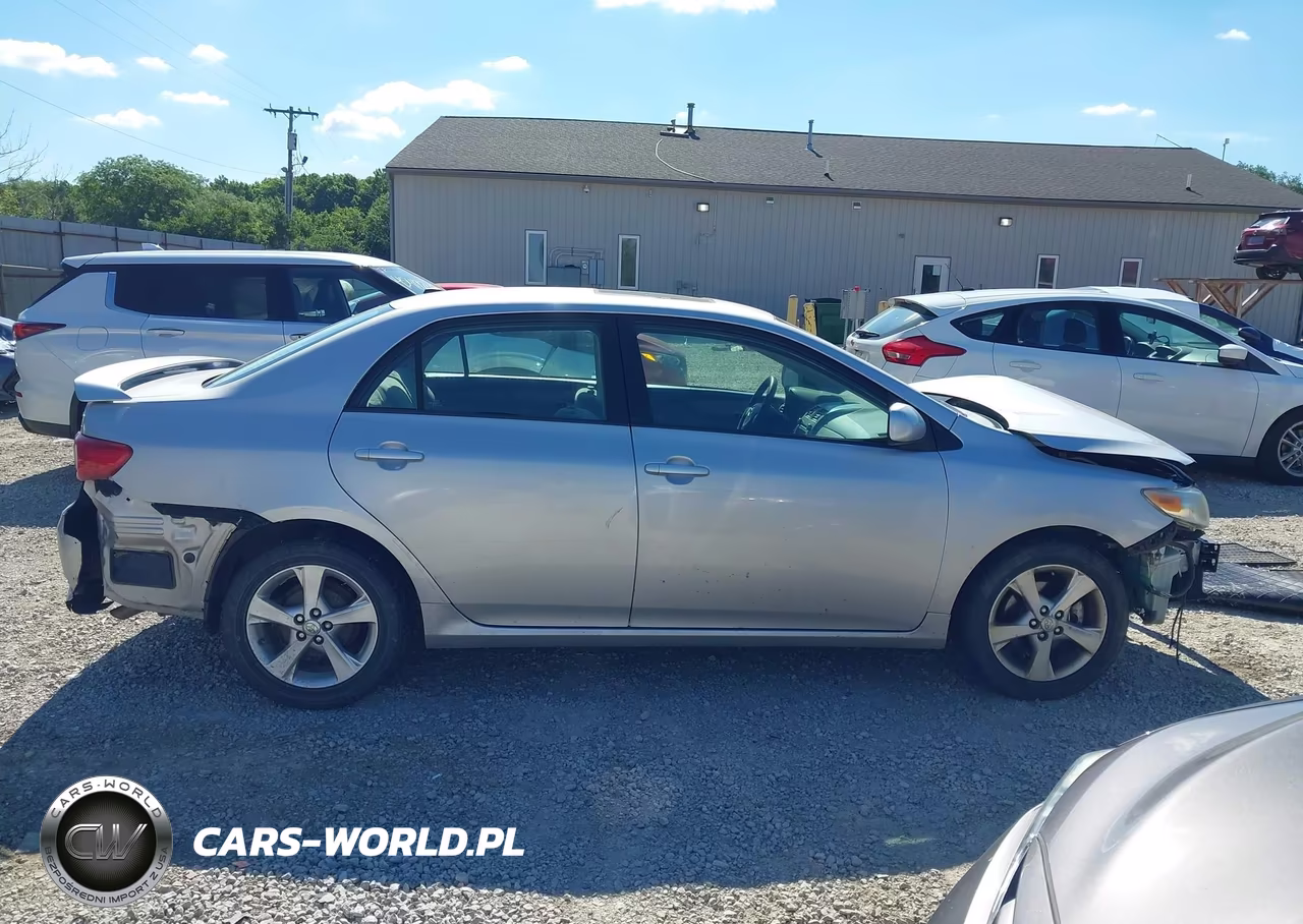 2011 Toyota Corolla Le VIN:2T1BU4EE8BC620533 - 13