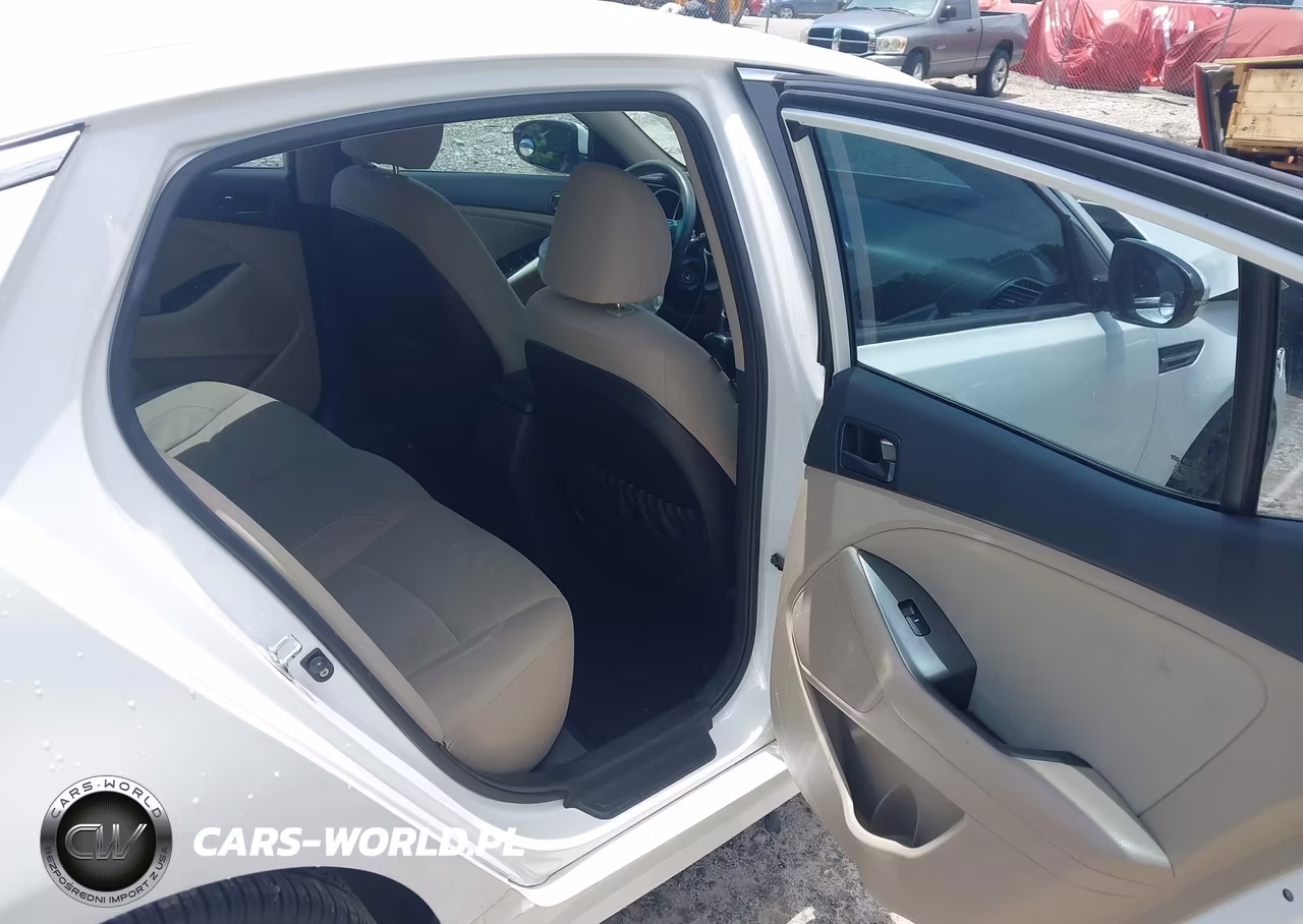 2015 Kia Optima Lx VIN:KNAGM4A73F5558956 - 8
