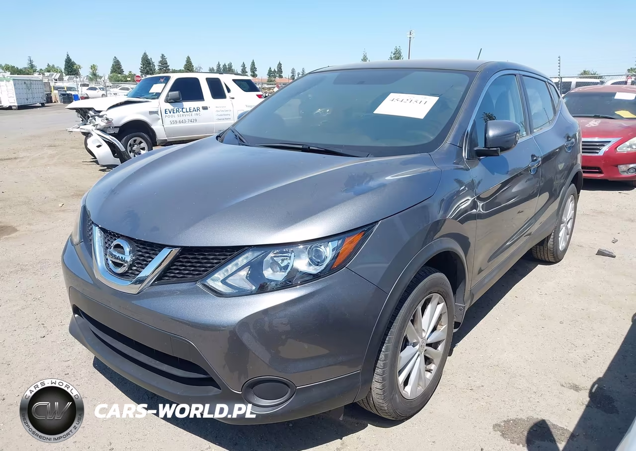 2018 Nissan Rogue Sport S VIN:JN1BJ1CP2JW103474 - 2