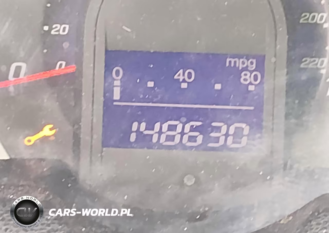 2011 Honda Fit VIN:JHMGE8H30BC020651 - 16