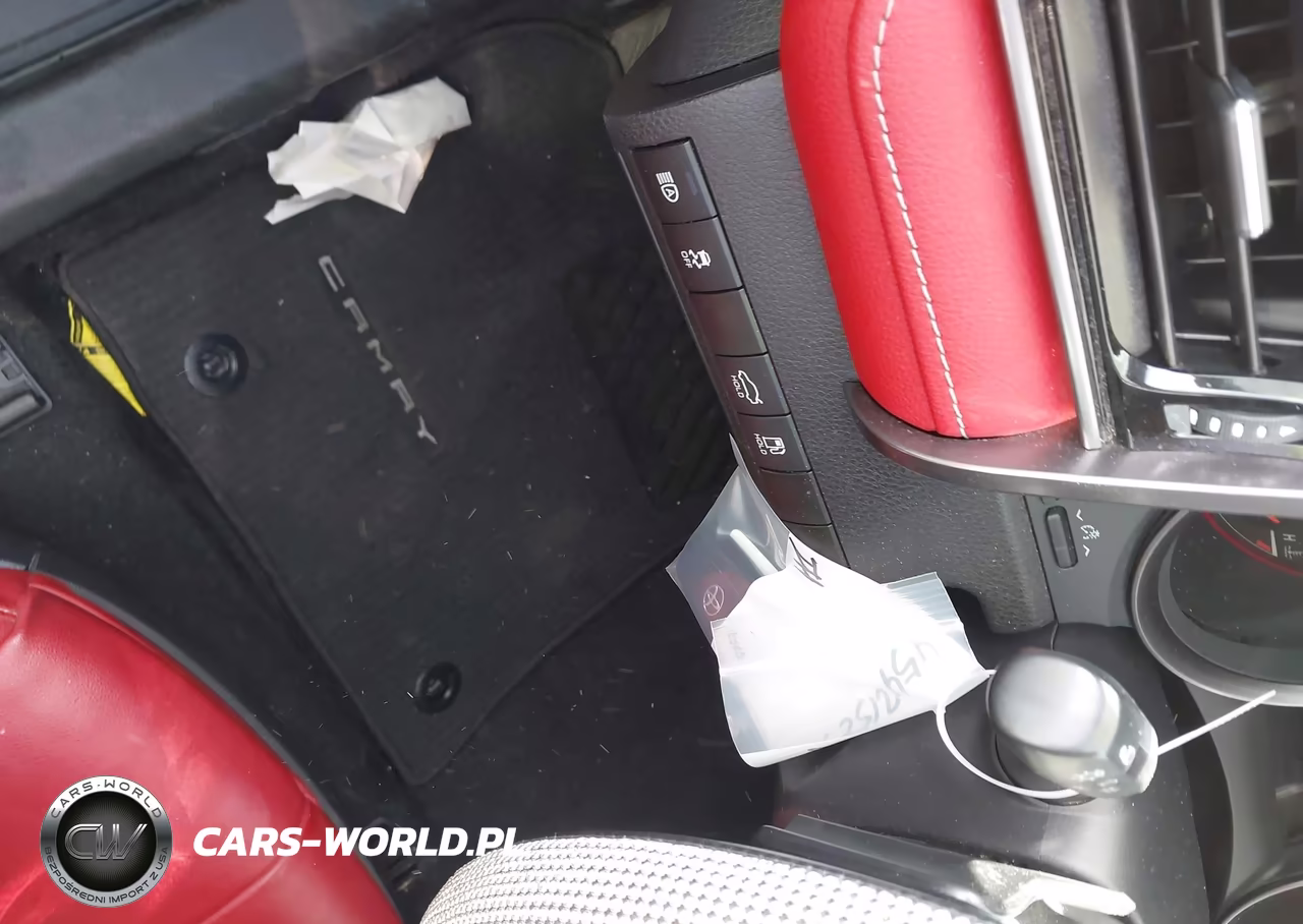 2021 Toyota Camry Xse VIN:4T1K61AK6MU463140 - 19