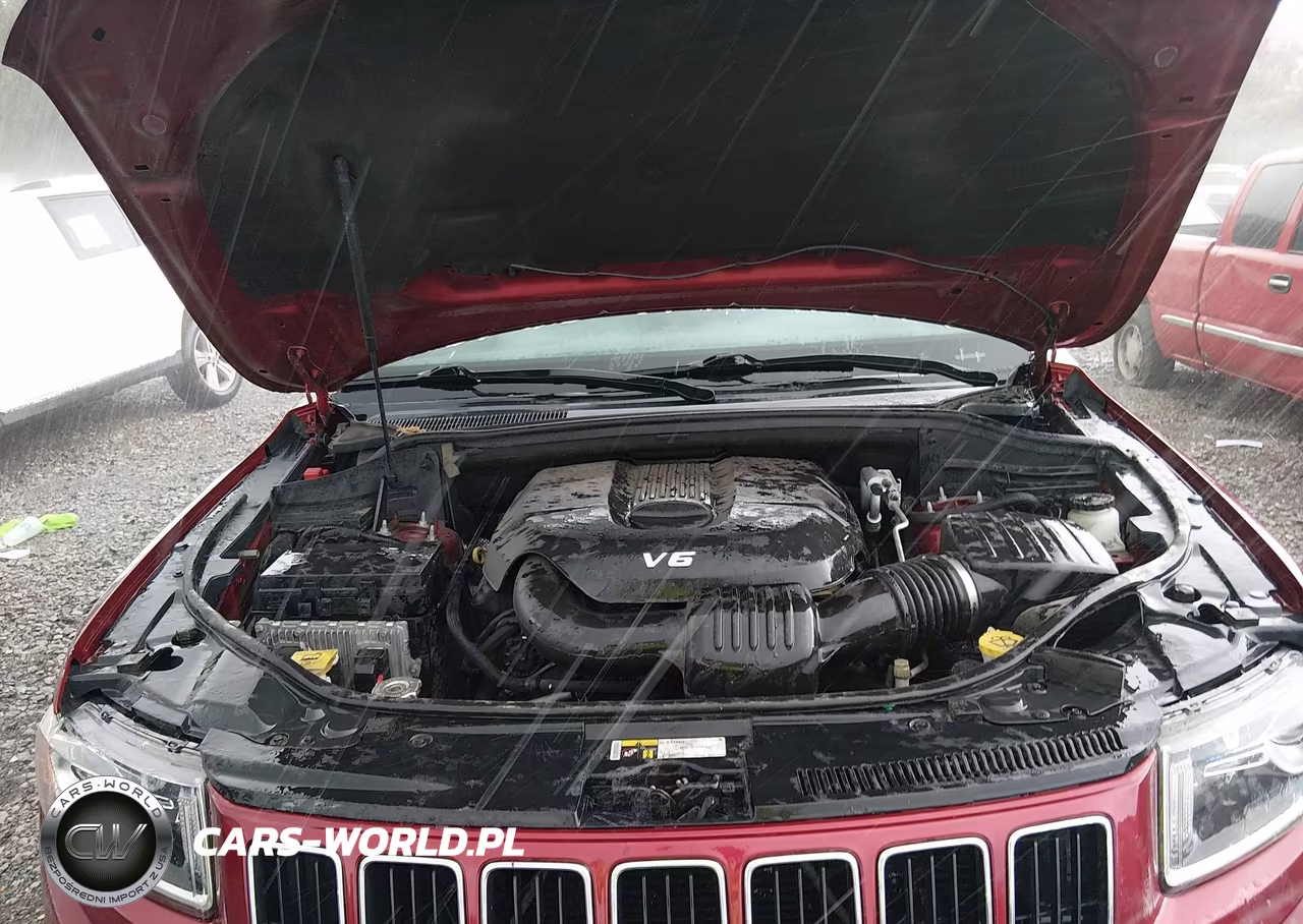 2015 Jeep Grand Cherokee Laredo VIN:1C4RJFAG1FC802874 - 10