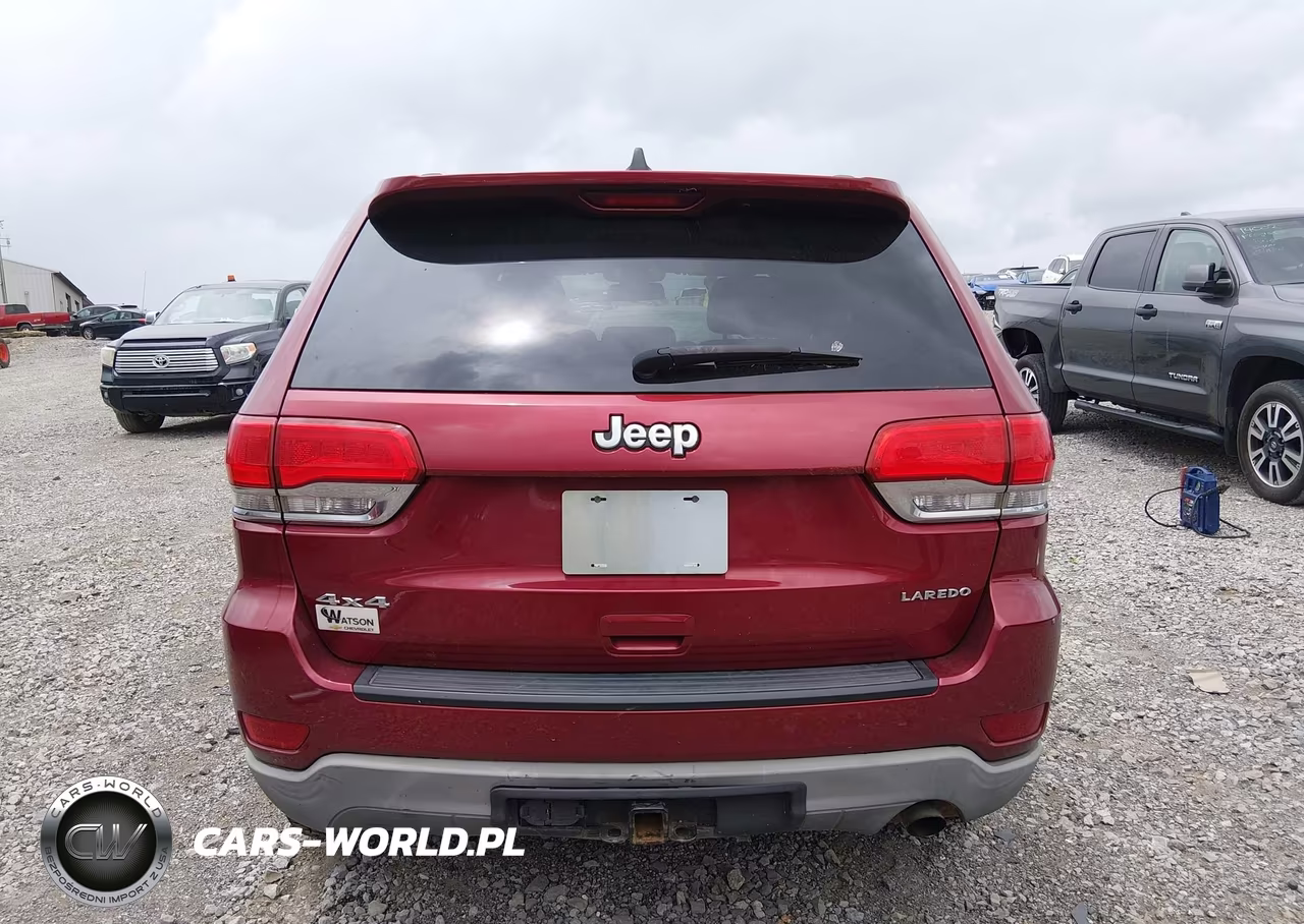 2015 Jeep Grand Cherokee Laredo VIN:1C4RJFAG1FC802874 - 17