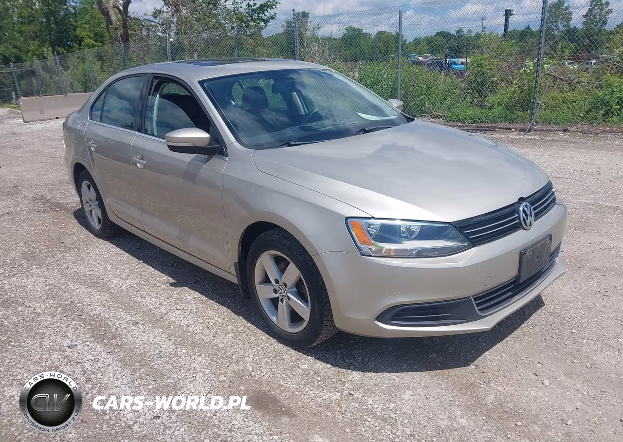 2013 Volkswagen Jetta 2.0L Tdi – zdjęcie 1 z 11