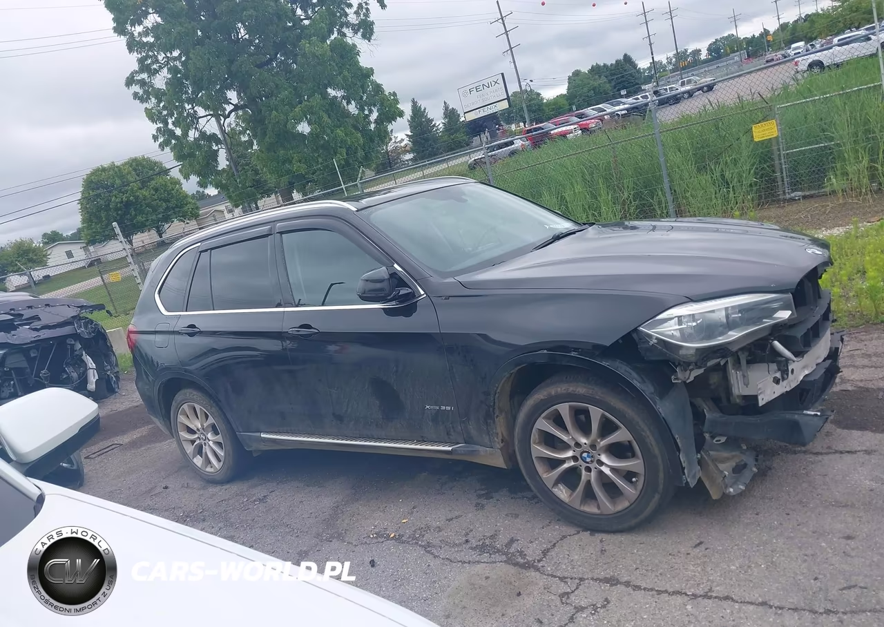 2014 BMW X5 xDrive35I VIN:5UXKR0C58E0H24713 - 14