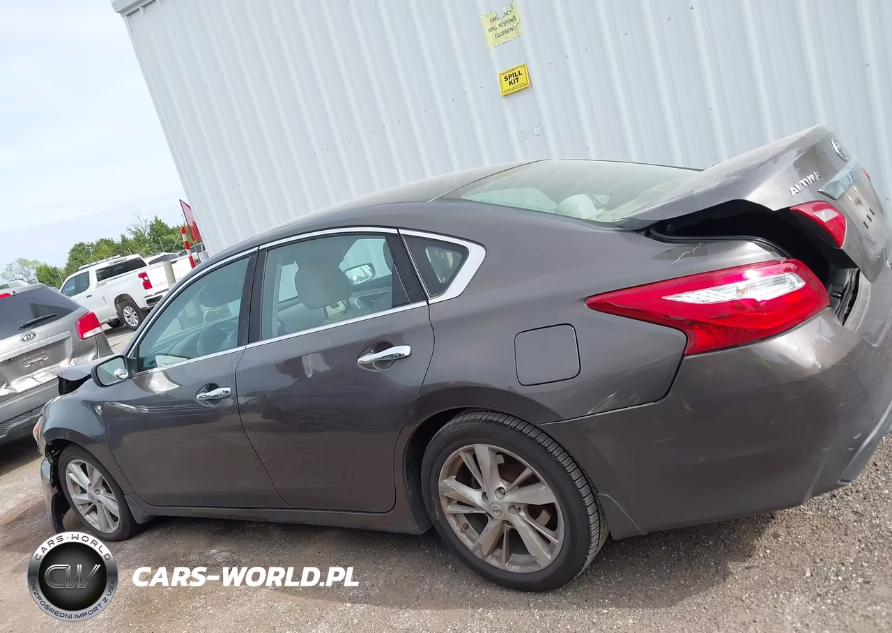 2016 Nissan Altima 2.5 S VIN:1N4AL3AP9GC126106 - 14