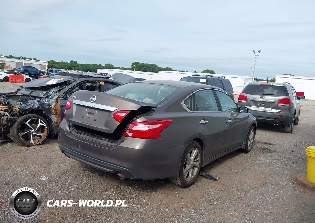 2016 Nissan Altima 2.5 S VIN:1N4AL3AP9GC126106 - 4