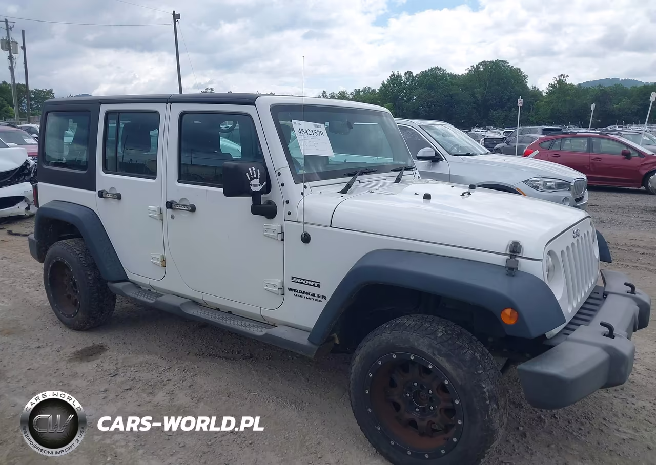 2015 Jeep Wrangler Unlimited Sport Rhd VIN:1C4BJWKG9FL652061 - 6