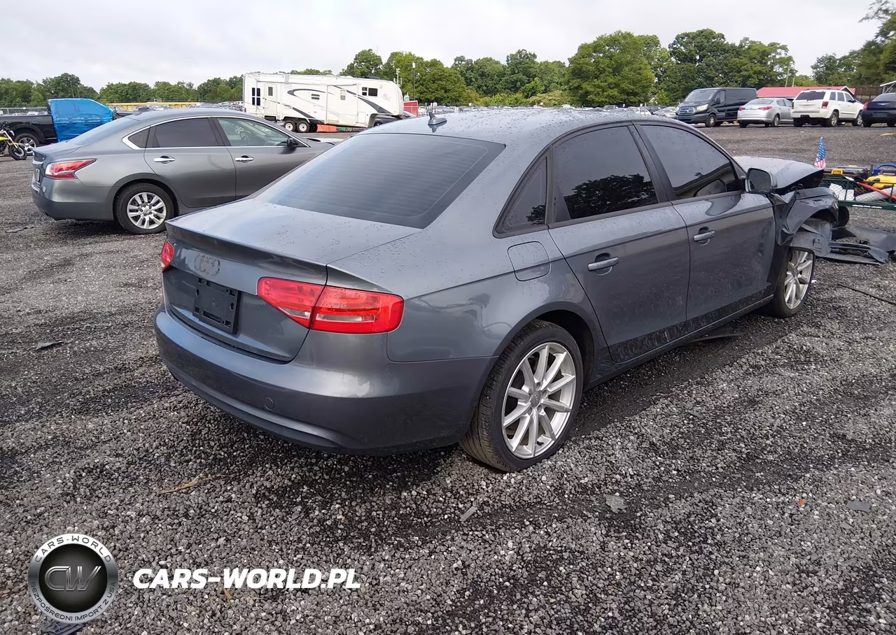 2014 AUDI A4 PREMIUM VIN:WAUBFAFL6EN039875 - 4