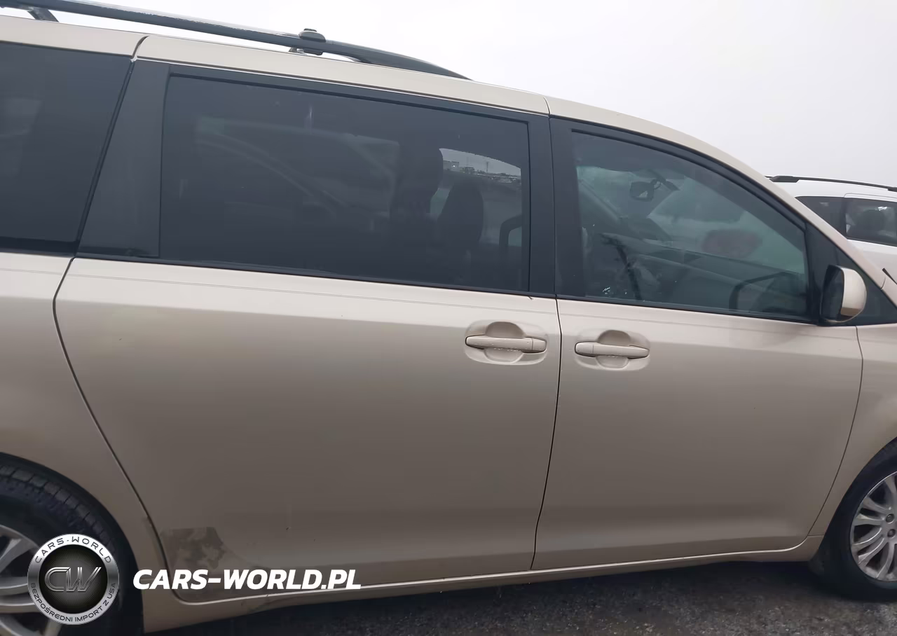 2011 Toyota Sienna Xle V6 VIN:5TDYK3DCXBS102313 - 13