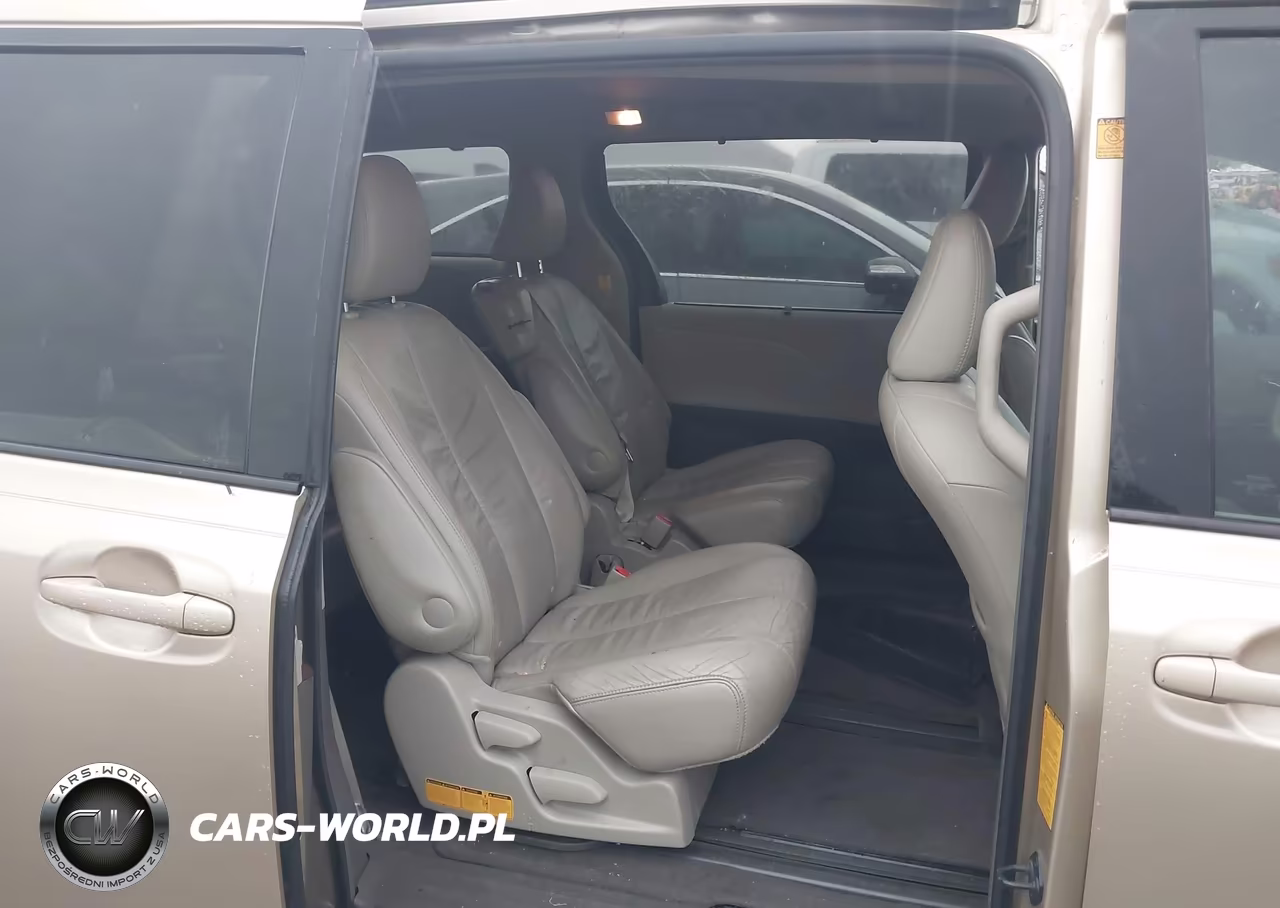 2011 Toyota Sienna Xle V6 VIN:5TDYK3DCXBS102313 - 8
