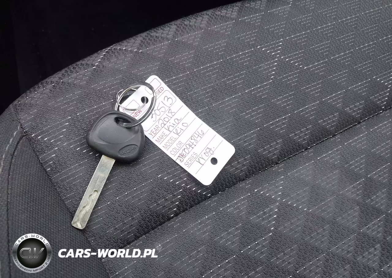 2018 Kia Rio S VIN:3KPA24AB9JE094846 - 11