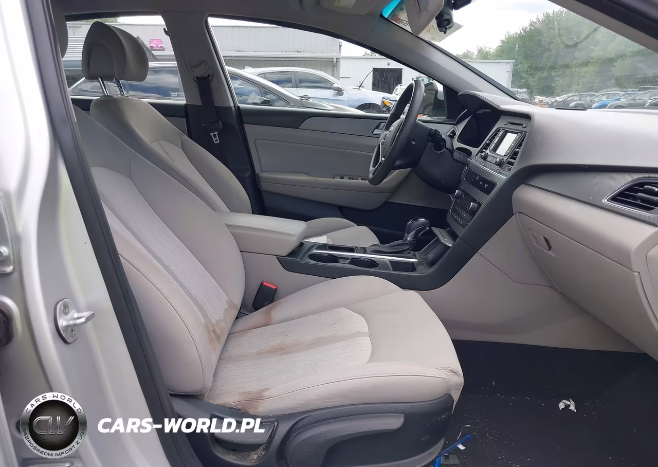 2016 Hyundai Sonata Hybrid Se VIN:KMHE24L1XGA029730 - 5