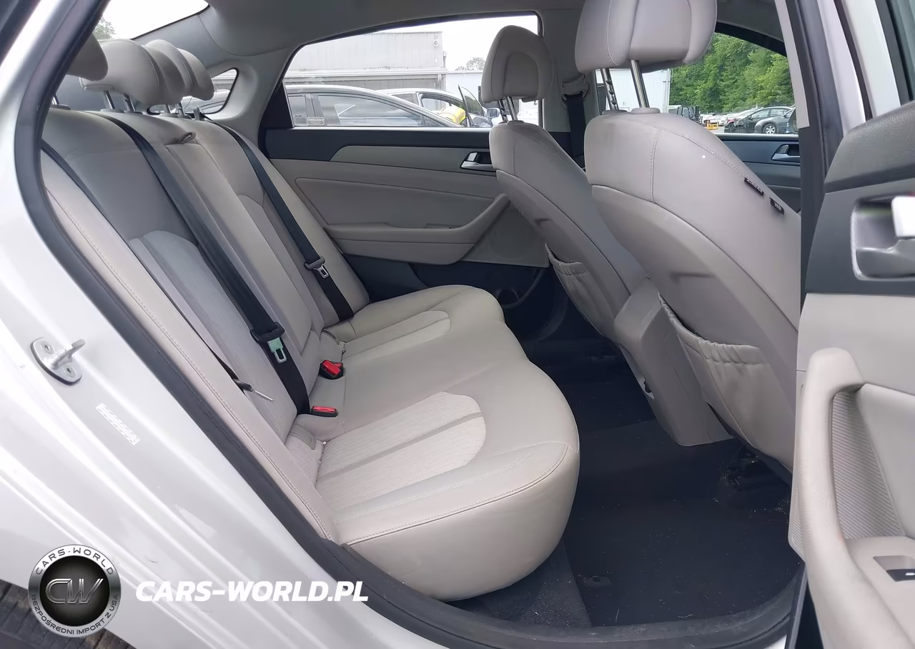 2016 Hyundai Sonata Hybrid Se VIN:KMHE24L1XGA029730 - 8