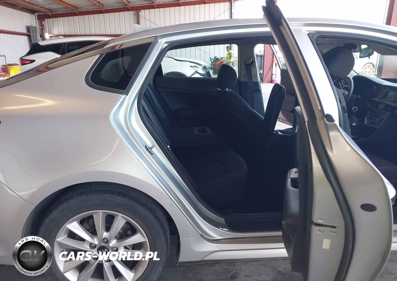 2017 Kia Optima Lx VIN:5XXGT4L30HG170940 - 8