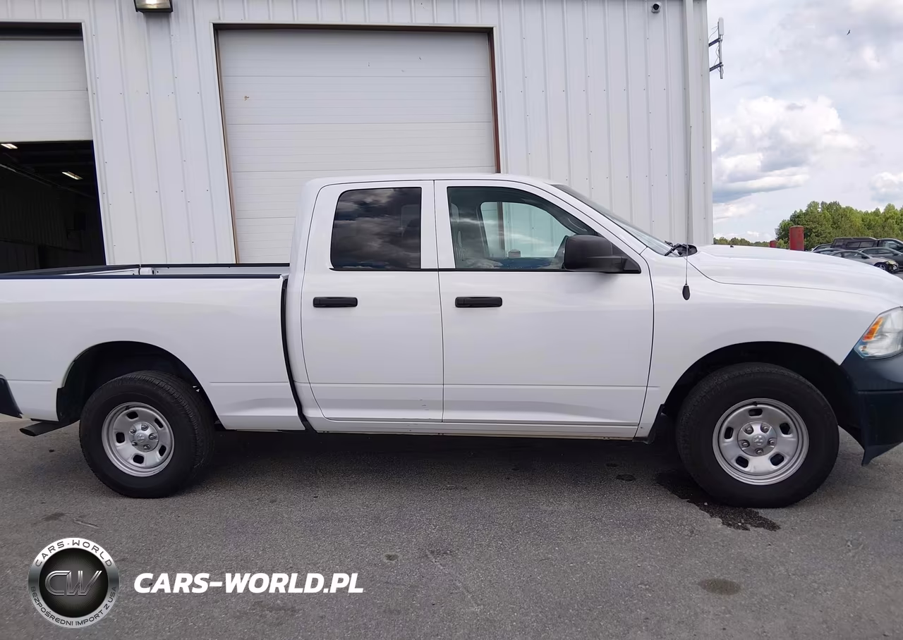 2018 Ram 1500 Tradesman 4X4 6'4 Box VIN:1C6RR7FGXJS326217 - 13