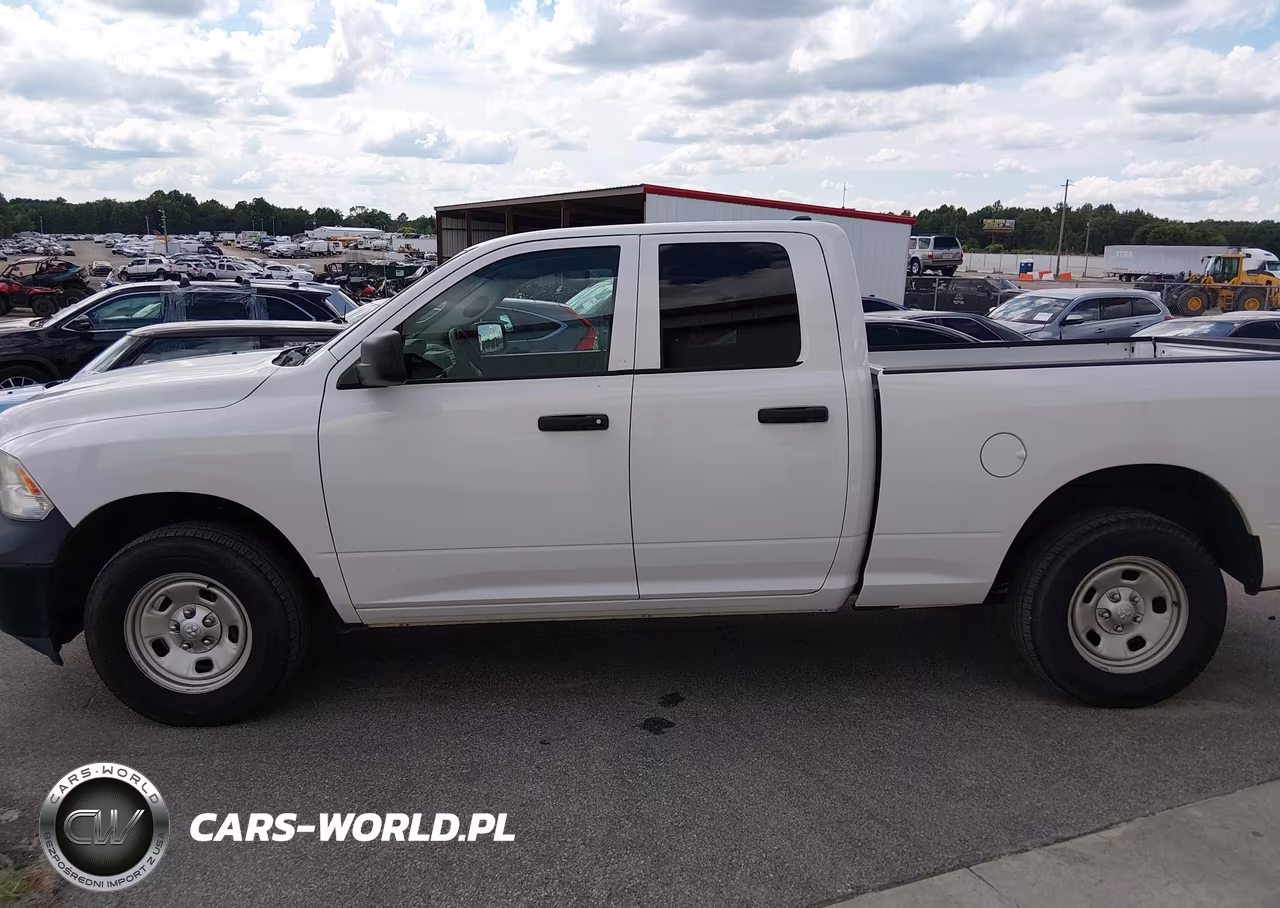 2018 Ram 1500 Tradesman 4X4 6'4 Box VIN:1C6RR7FGXJS326217 - 14