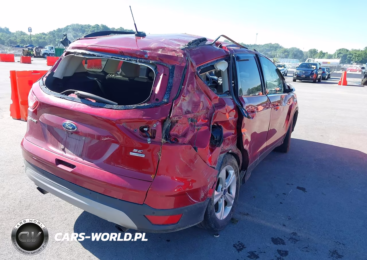 2015 Ford Escape Se VIN:1FMCU9GX8FUA87507 - 4