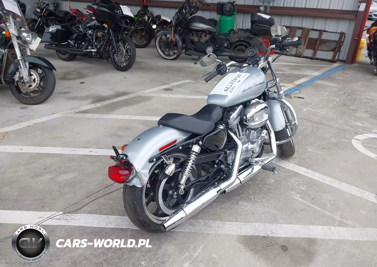 2014 Harley-Davidson Xl883 Superlow VIN:1HD4CR214EC411831 - 4