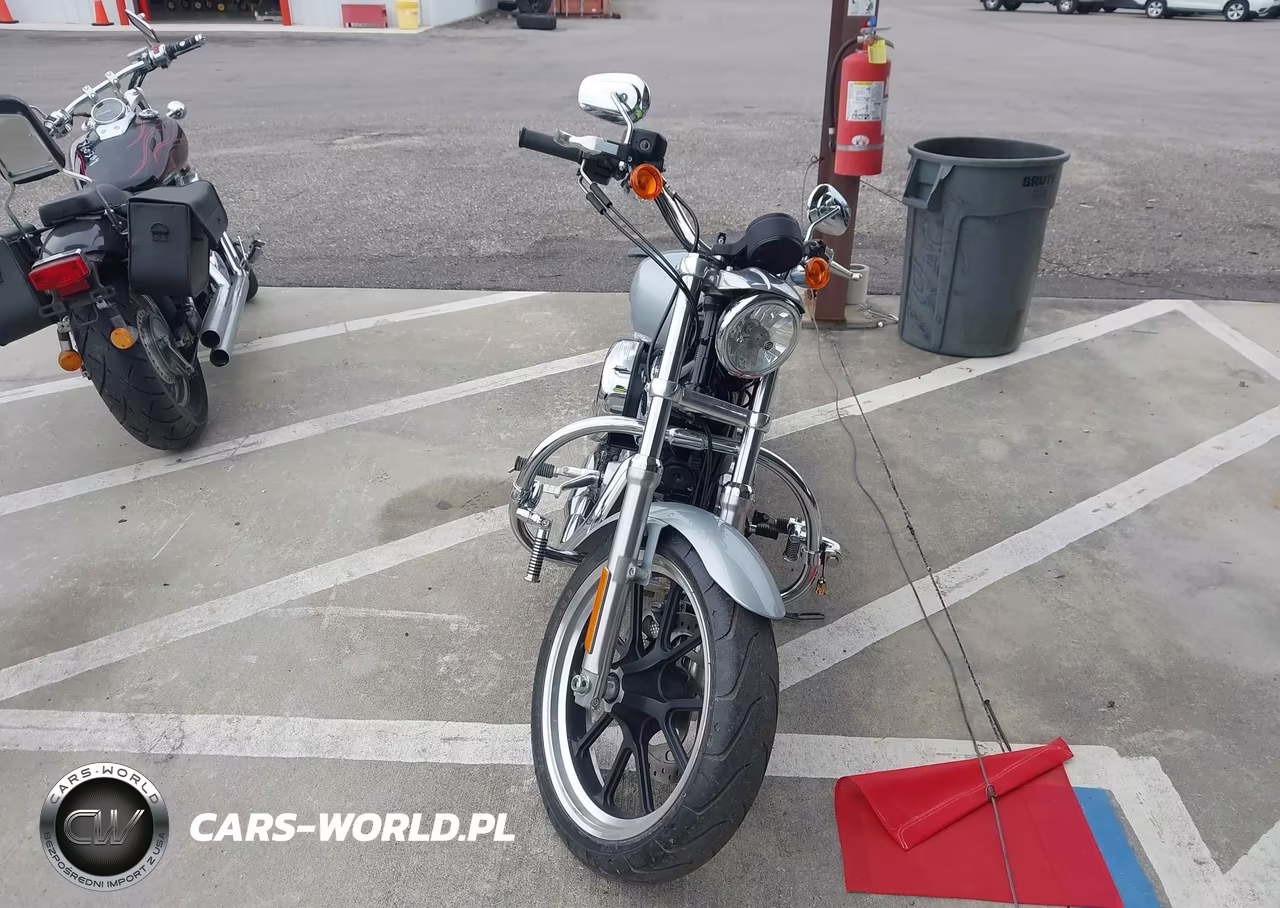 2014 Harley-Davidson Xl883 Superlow VIN:1HD4CR214EC411831 - 5