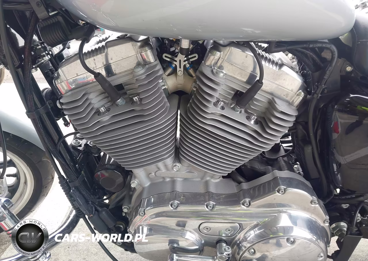 2014 Harley-Davidson Xl883 Superlow VIN:1HD4CR214EC411831 - 9