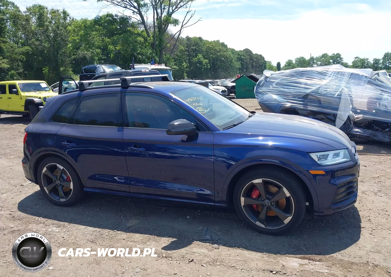 2019 Audi Sq5 3.0T Premium VIN:WA1B4AFY2K2095064 - 13