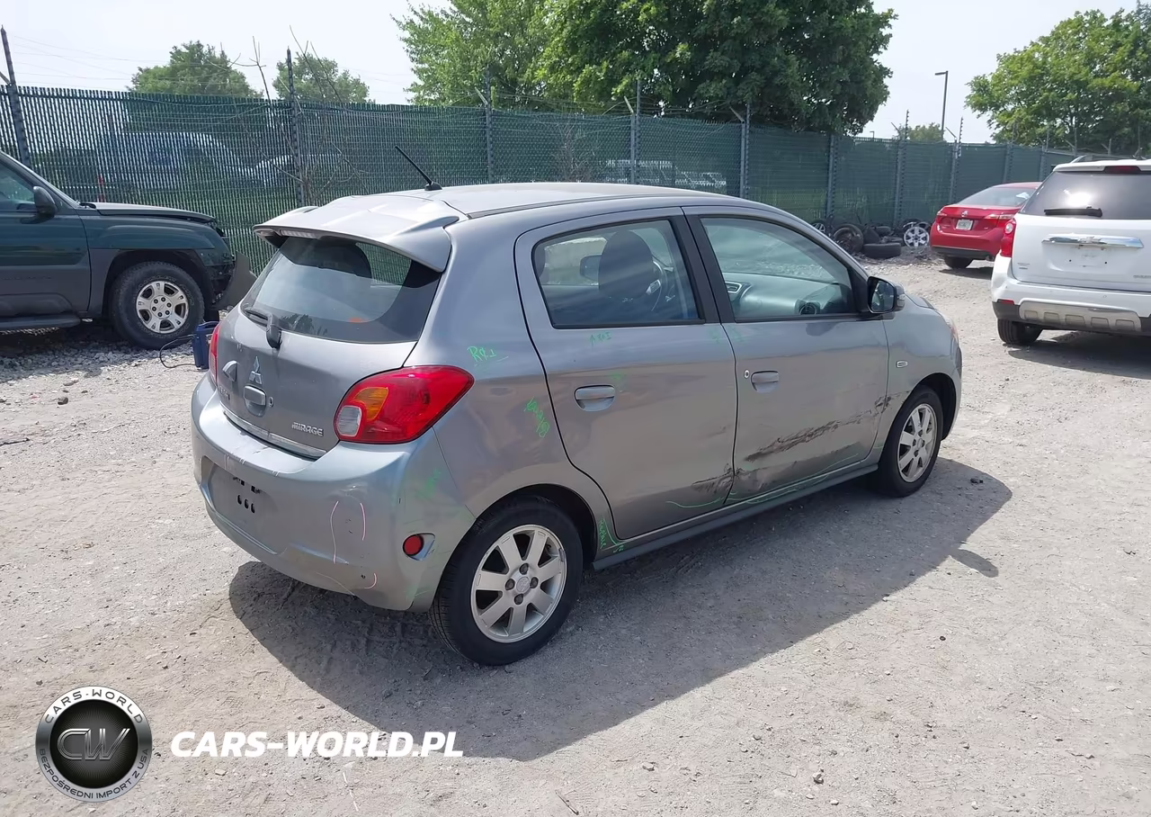2015 Mitsubishi Mirage Es VIN:ML32A4HJXFH053747 - 4