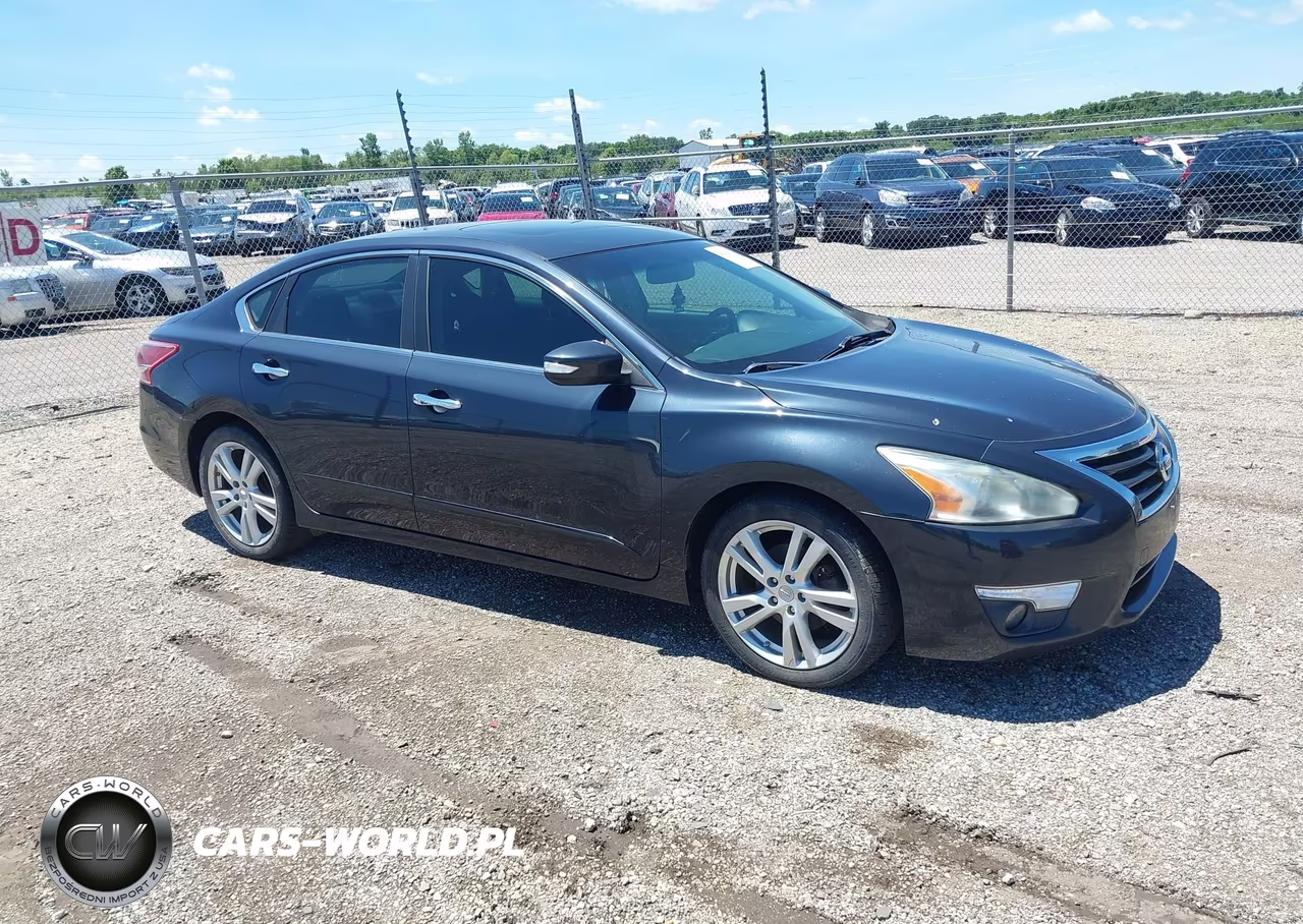 2013 Nissan Altima 3.5 Sv – zdjęcie 1 z 11