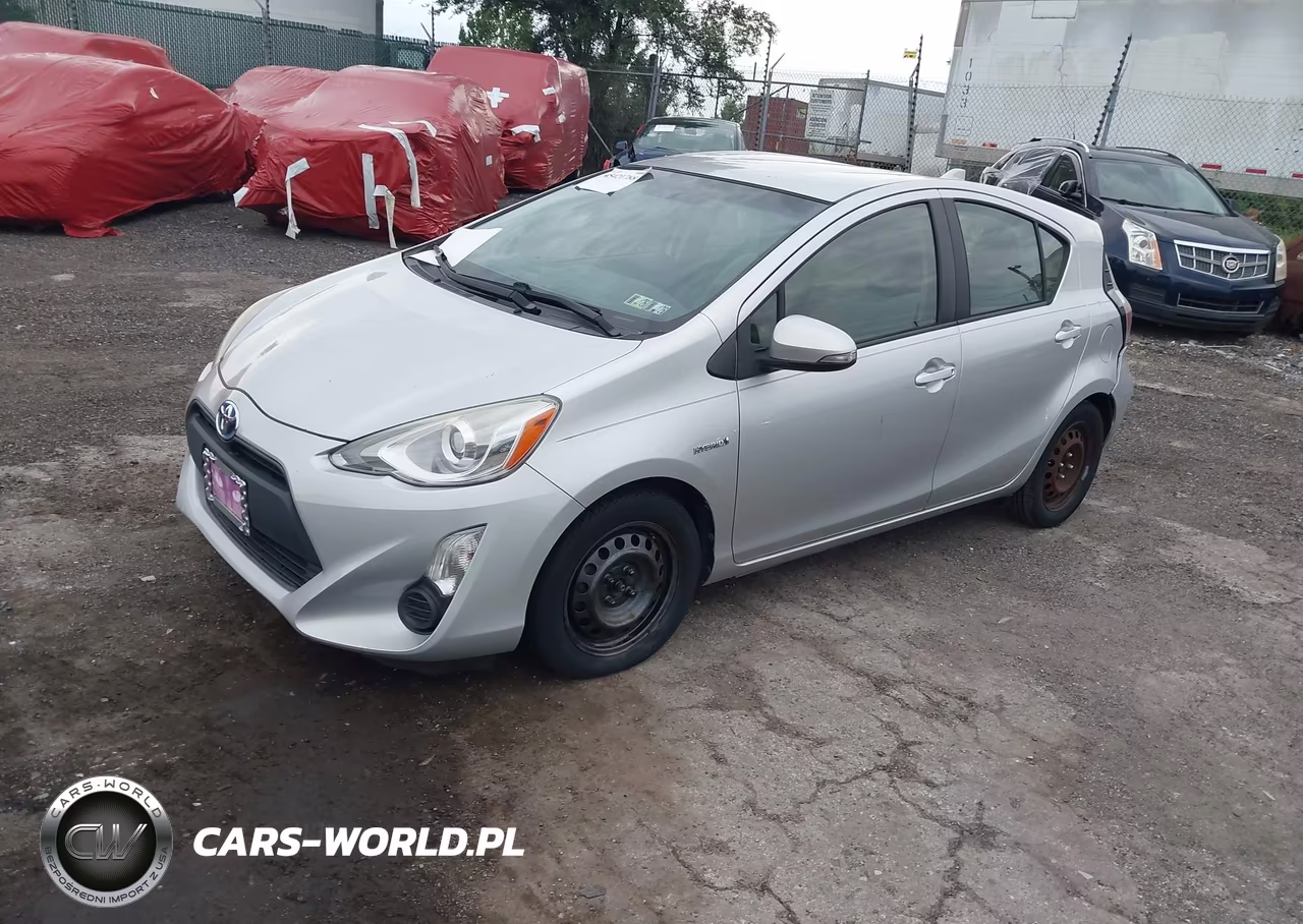2015 Toyota Prius C One VIN:JTDKDTB33F1581471 - 2