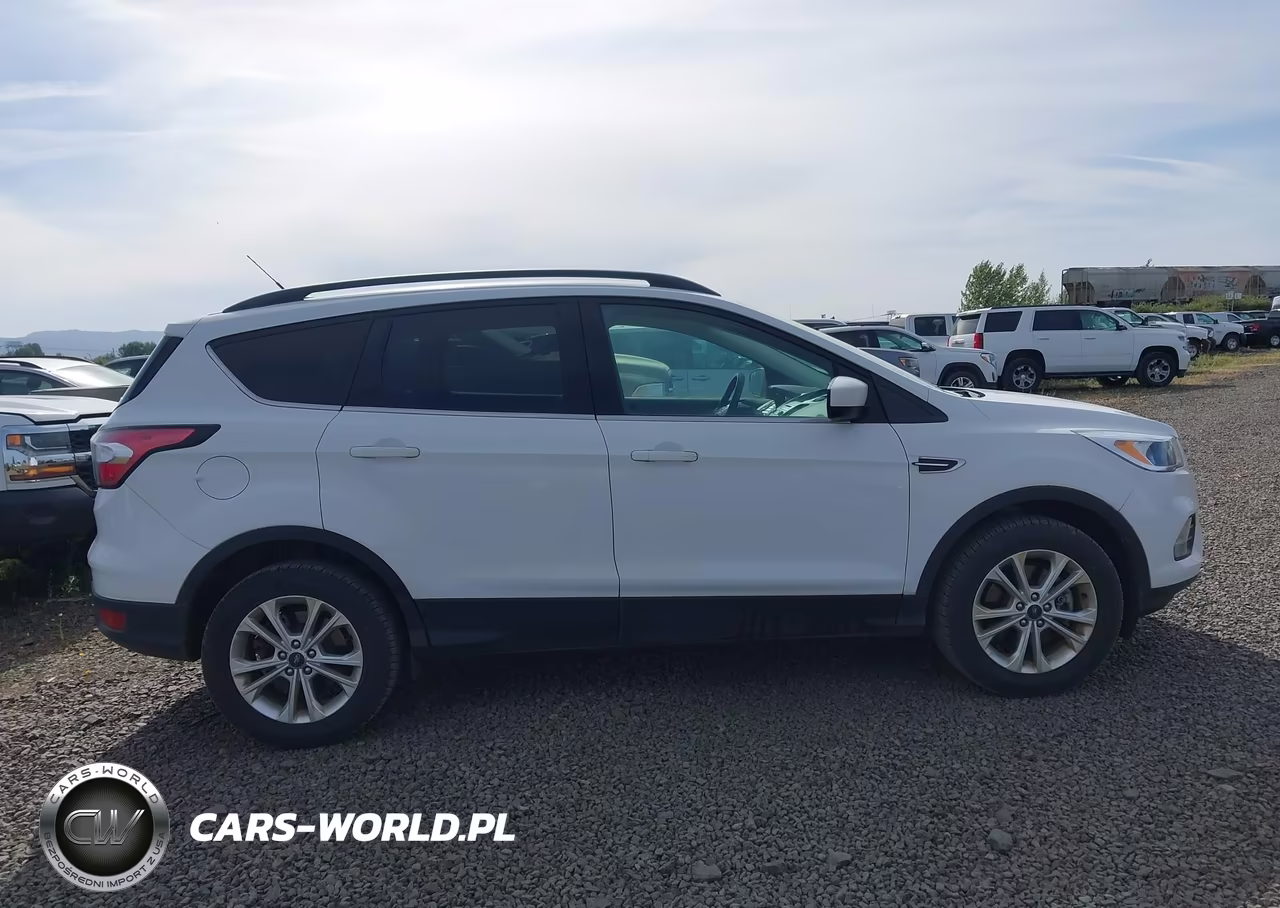 2018 Ford Escape Se VIN:1FMCU9GD4JUD08681 - 13