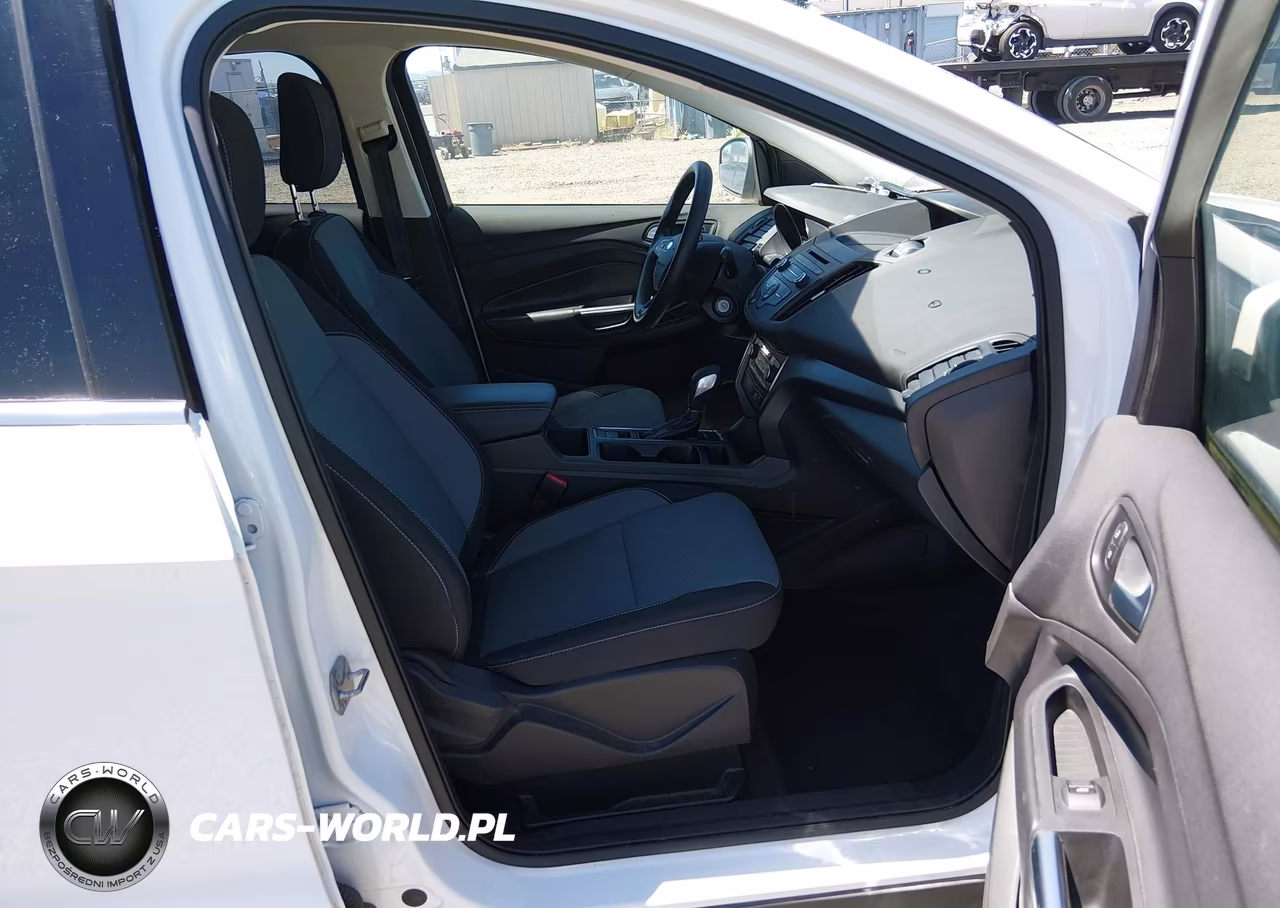 2018 Ford Escape Se VIN:1FMCU9GD4JUD08681 - 5