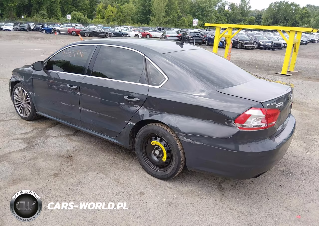 2014 Volkswagen Passat 1.8T Sport VIN:1VWBT7A39EC087935 - 3
