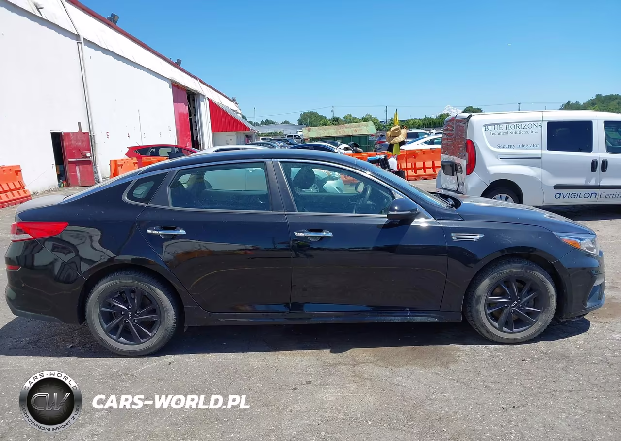 2020 Kia Optima Lx VIN:5XXGT4L37LG411224 - 13