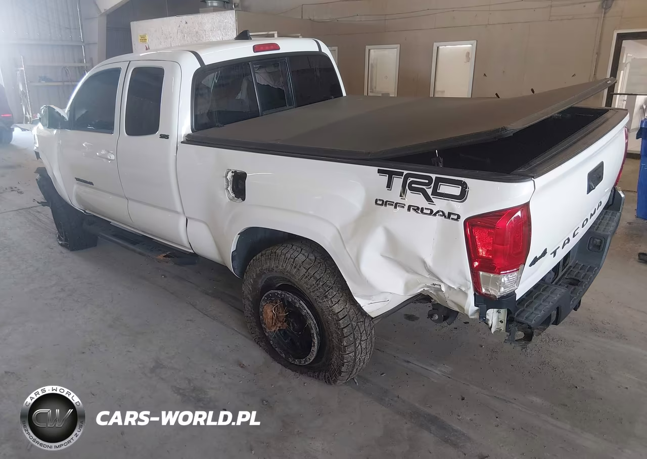 2016 Toyota Tacoma Sr5 VIN:5TFSX5EN8GX045579 - 3