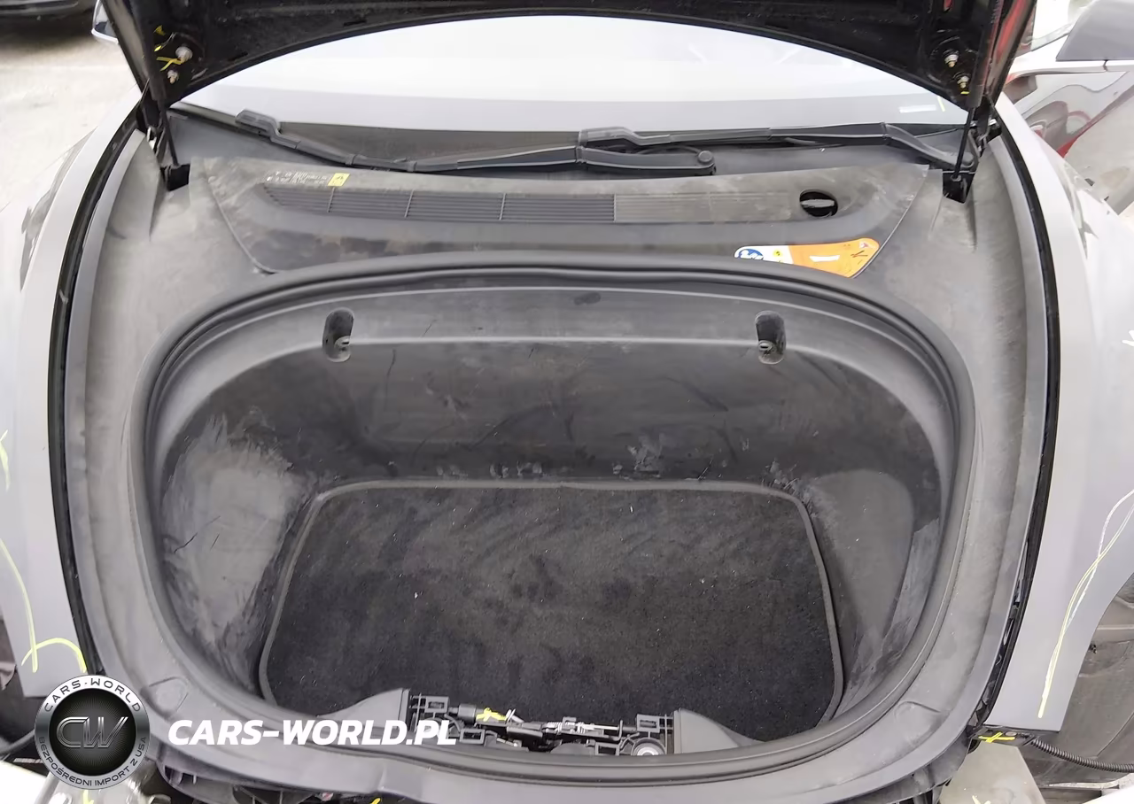 2018 Tesla Model 3 Long Range-Mid Range VIN:5YJ3E1EA9JF010728 - 10