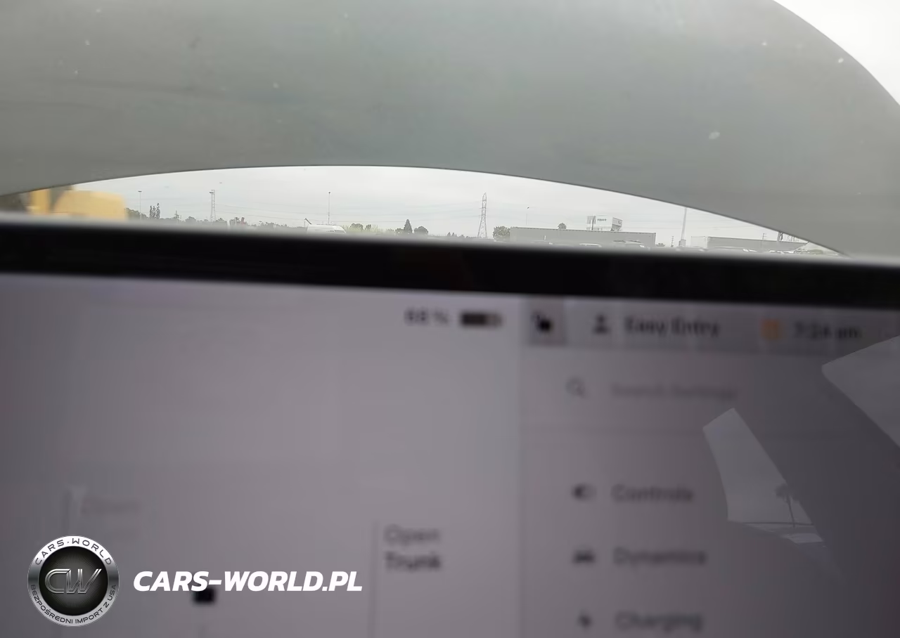2018 Tesla Model 3 Long Range-Mid Range VIN:5YJ3E1EA9JF010728 - 18