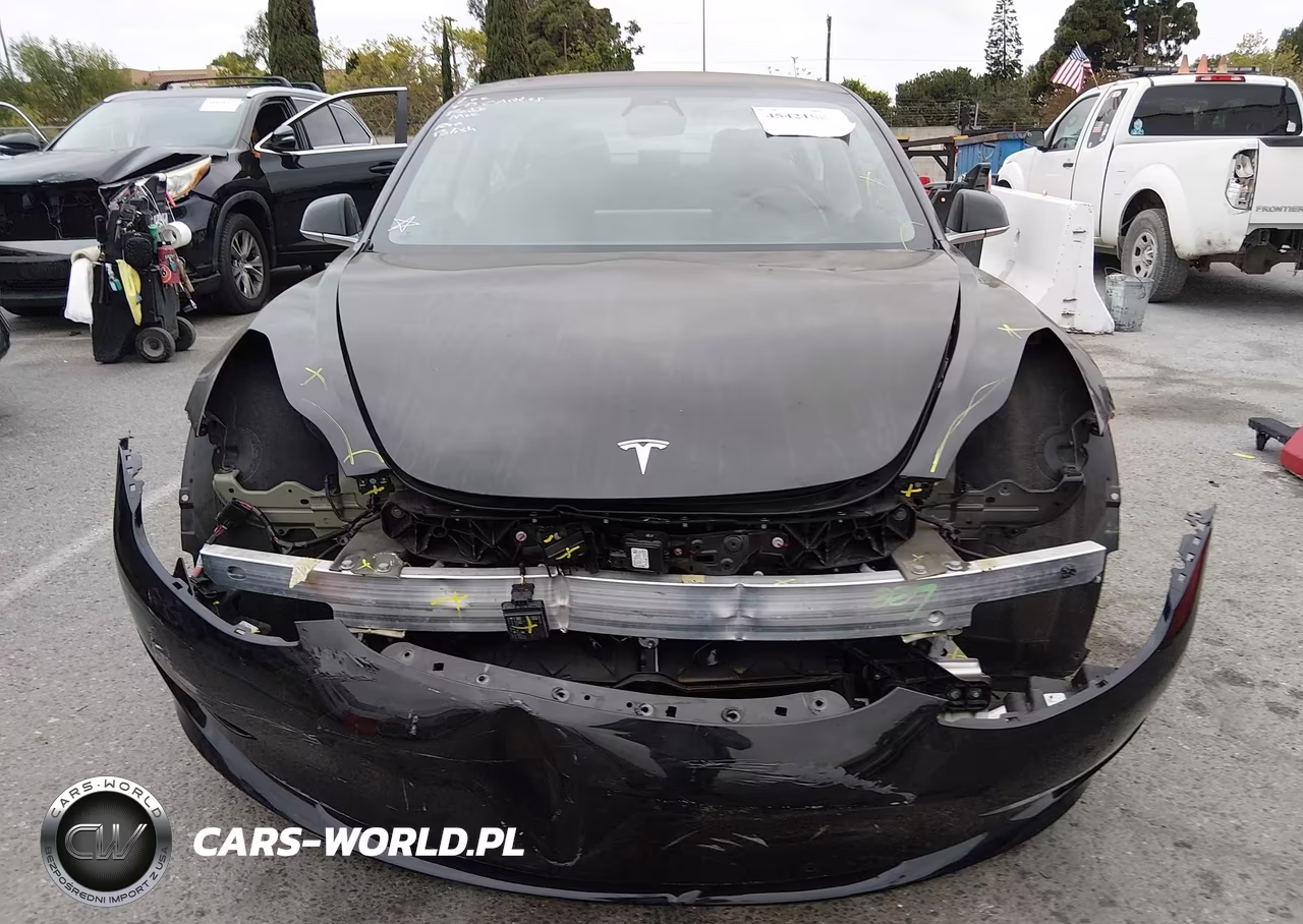 2018 Tesla Model 3 Long Range-Mid Range VIN:5YJ3E1EA9JF010728 - 6