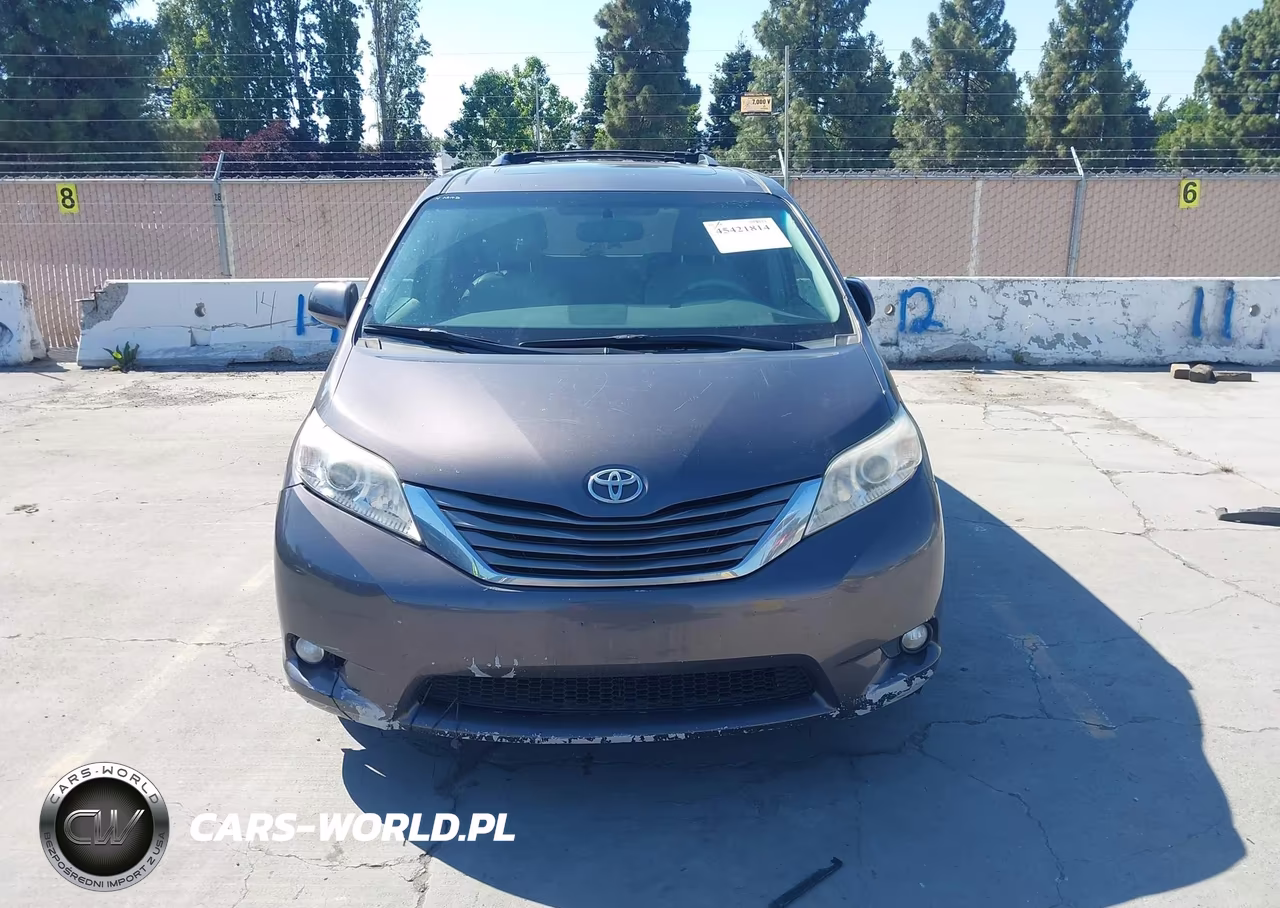 2011 Toyota Sienna Xle V6 VIN:5TDYK3DC8BS162266 - 12