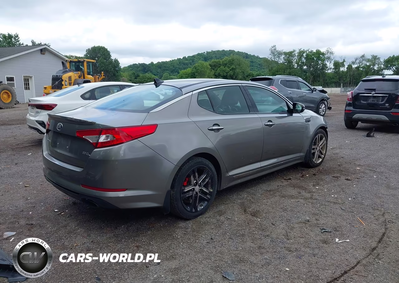 2013 Kia Optima Sx VIN:5XXGR4A67DG149511 - 4