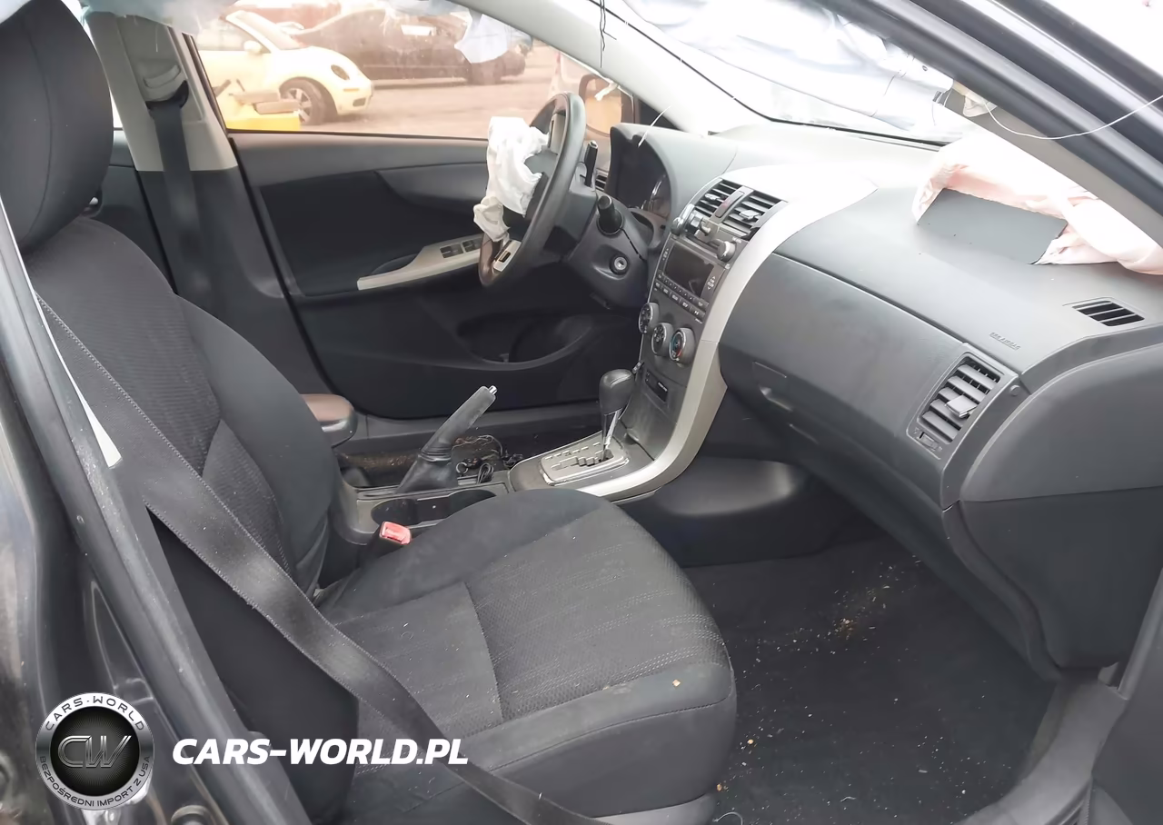 2011 Toyota Corolla S VIN:2T1BU4EE5BC573803 - 5
