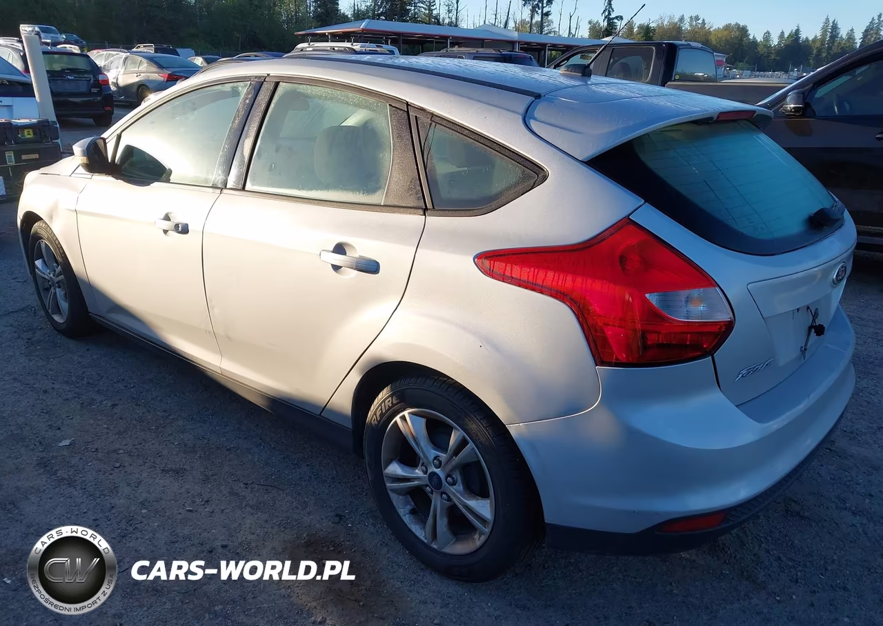 2013 Ford Focus Se VIN:1FADP3K27DL374810 - 3
