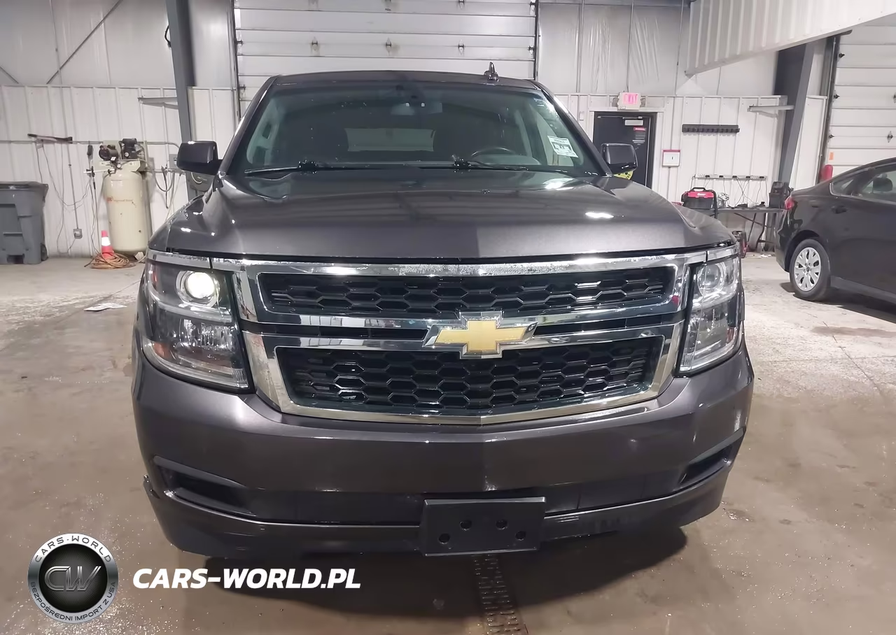 2018 Chevrolet Tahoe Ls VIN:1GNSKAEC9JR316254 - 12
