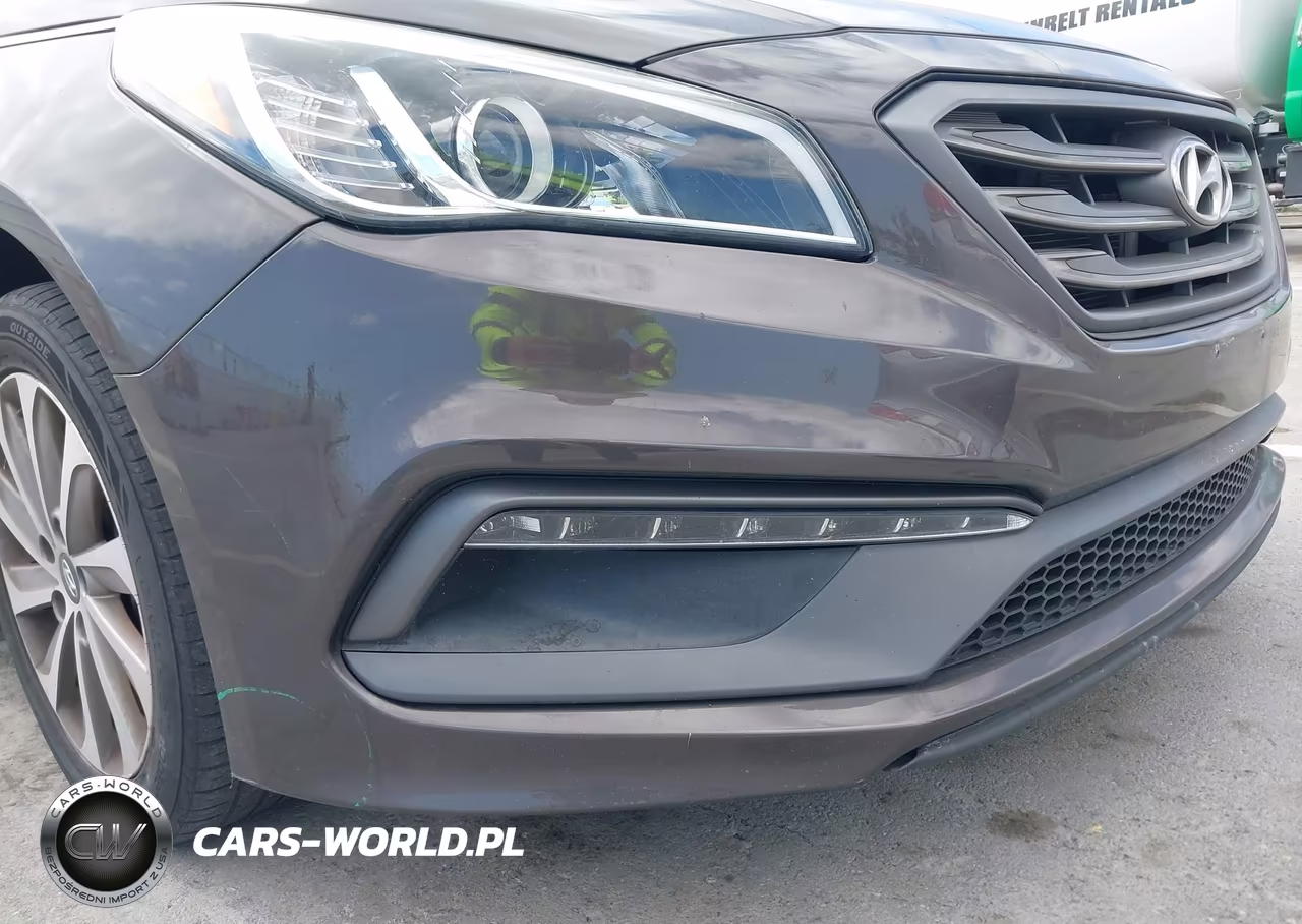 2015 Hyundai Sonata Sport VIN:5NPE34AF7FH106870 - 6