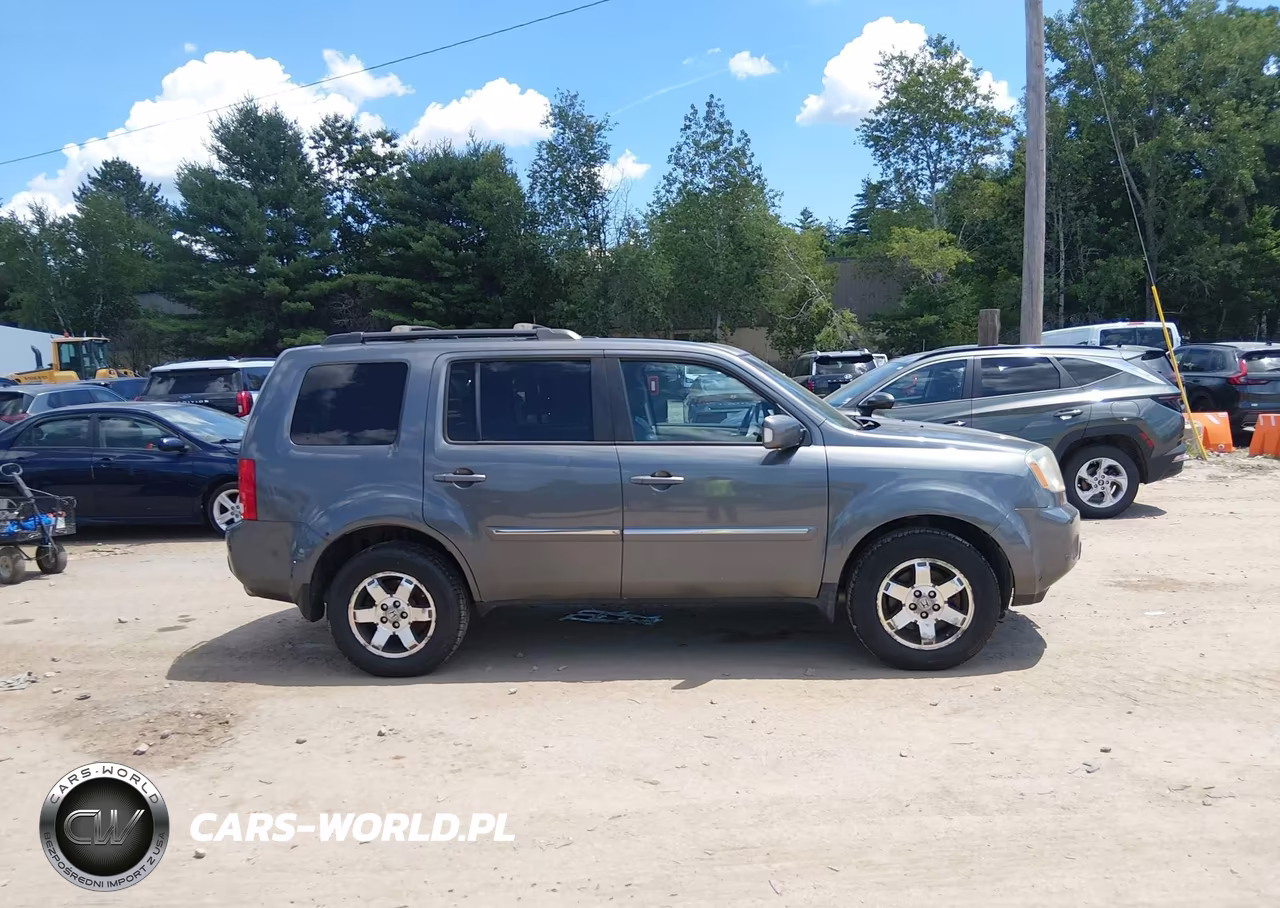 2011 Honda Pilot Touring VIN:5FNYF4H95BB042244 - 13
