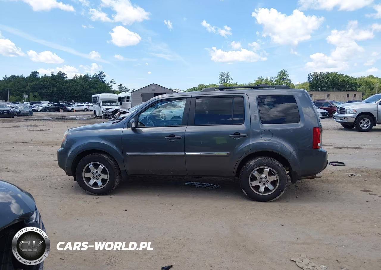 2011 Honda Pilot Touring VIN:5FNYF4H95BB042244 - 14