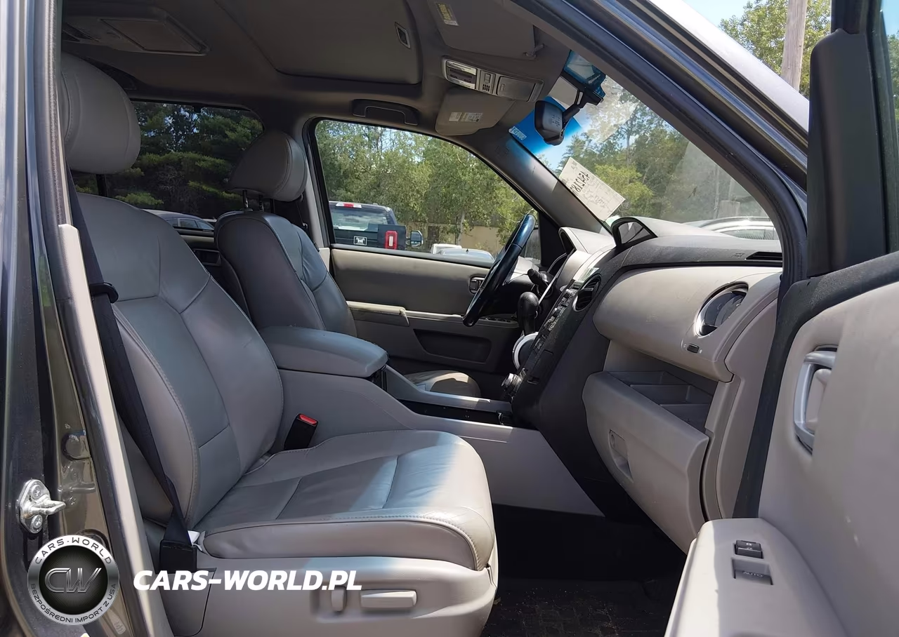 2011 Honda Pilot Touring VIN:5FNYF4H95BB042244 - 5