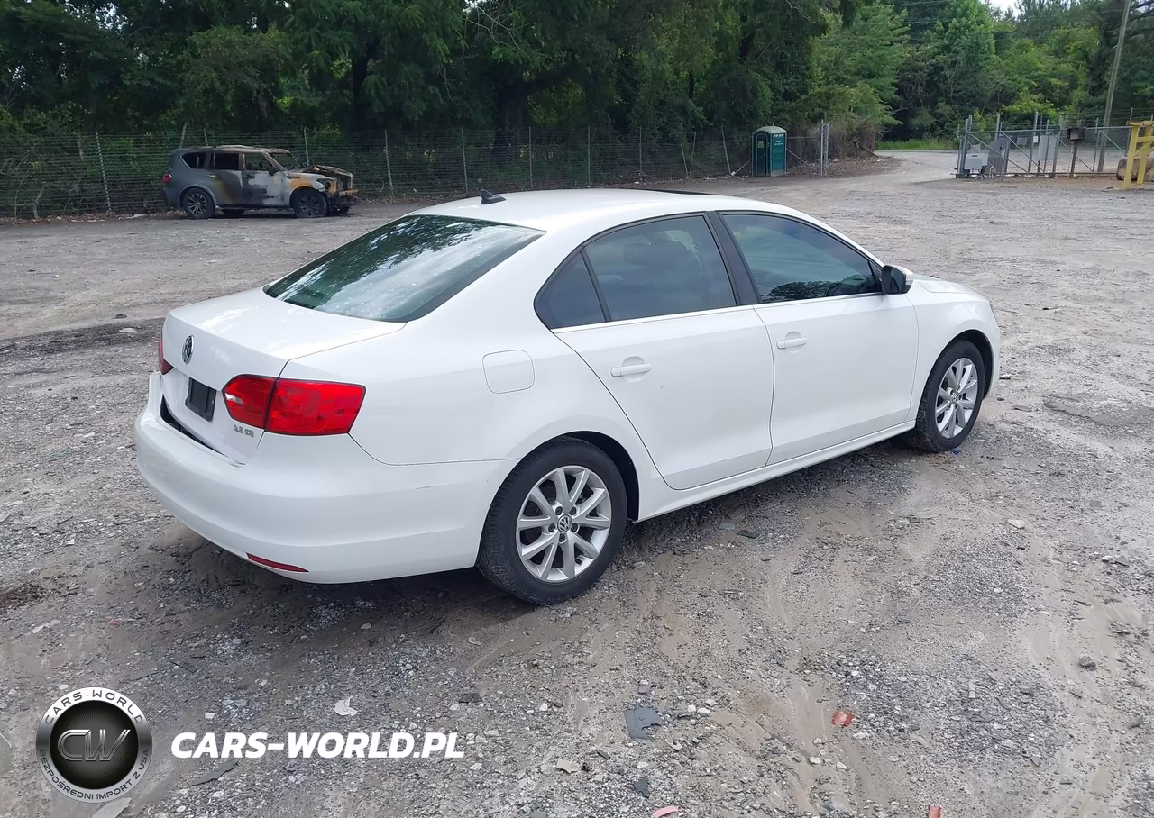 2013 Volkswagen Jetta 2.5L Se VIN:3VWDX7AJ7DM421677 - 4