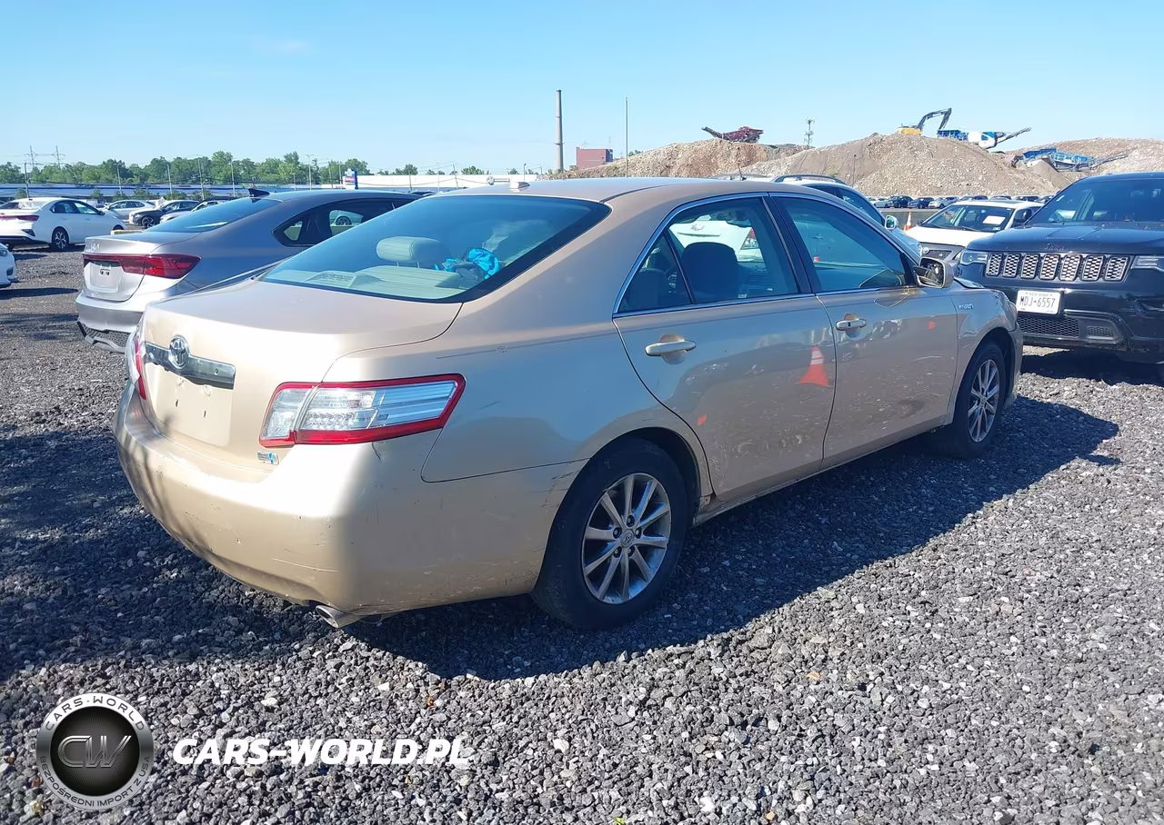 2011 Toyota Camry Hybrid VIN:4T1BB3EK4BU131633 - 4