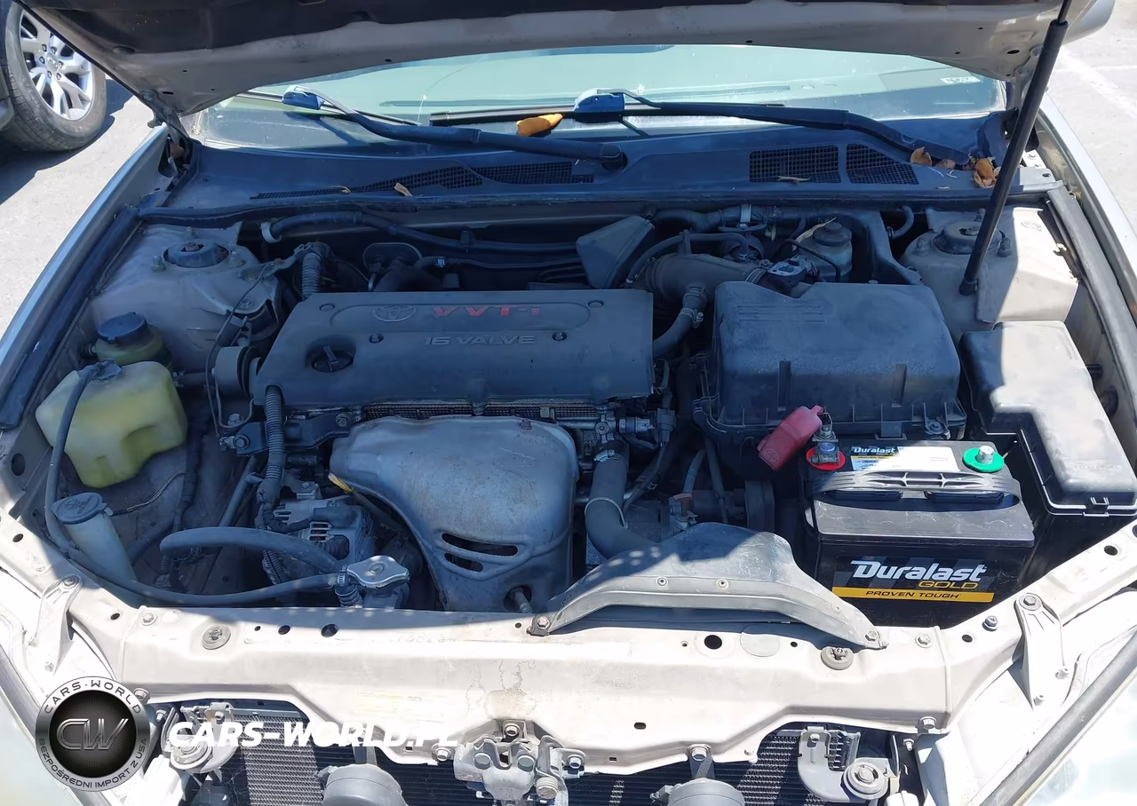 2003 Toyota Camry Le VIN:JTDBE32K330175745 - 10